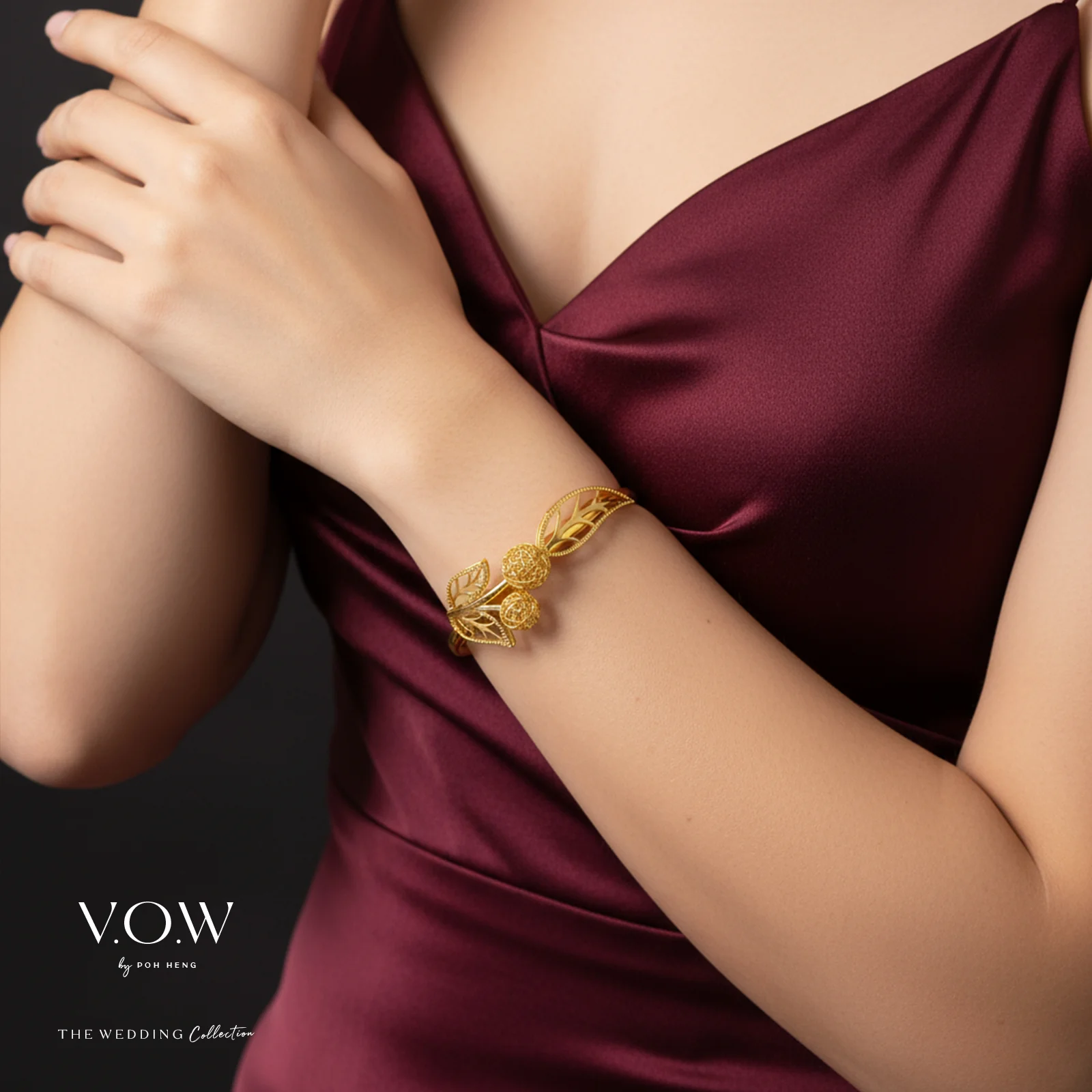 Blissful Eternity Bangle in Yellow Gold (D22KGROUP153V0321A) - Image 2