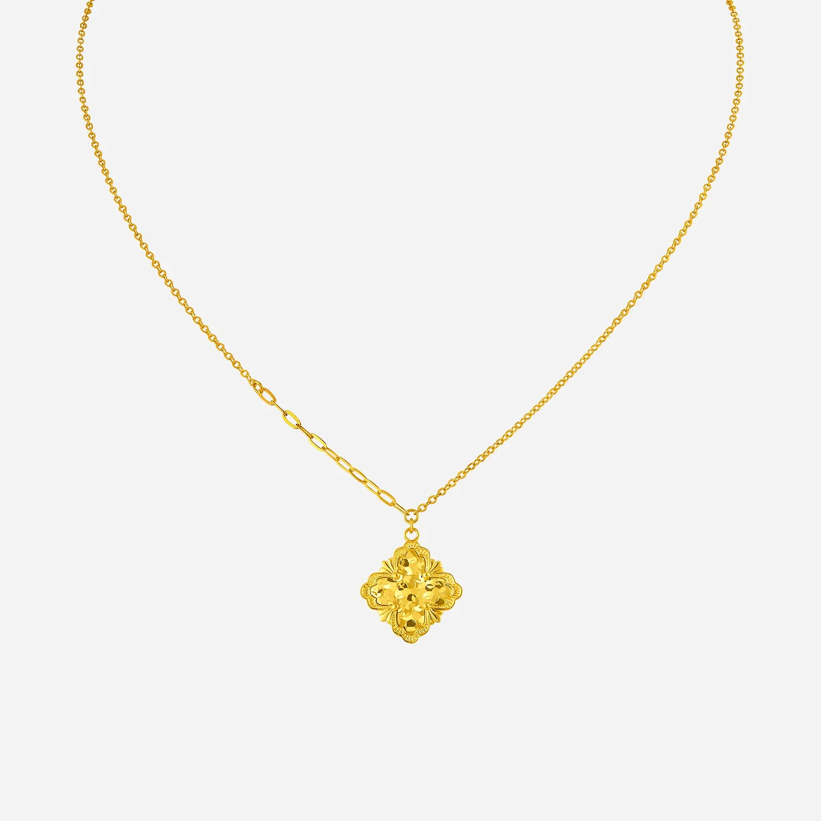 Crafted Necklace in Yellow Gold (F999GROUP115V0445A)