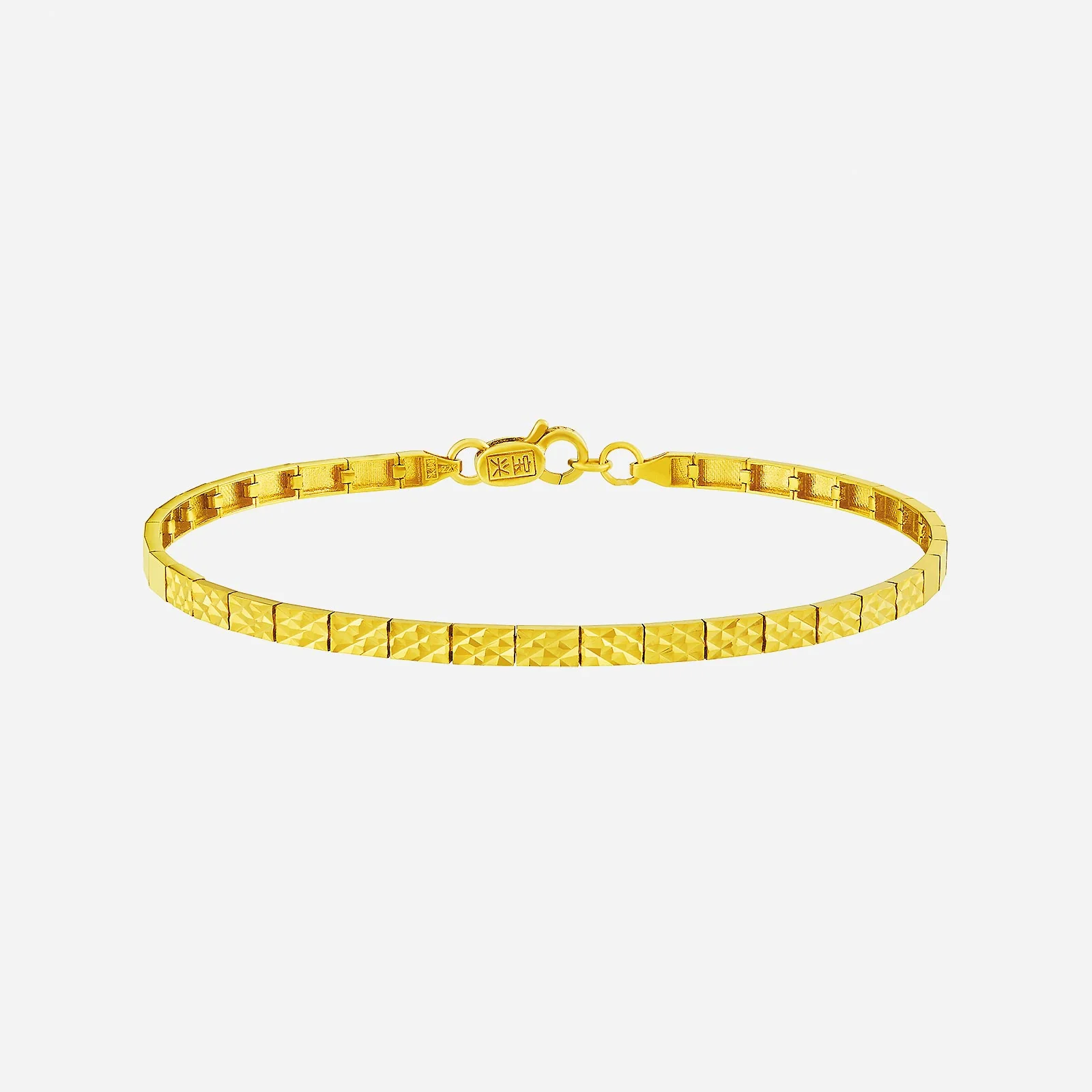 Dazzle Textured Link Bracelet in Yellow Gold (E22KGROUP223V0651A)