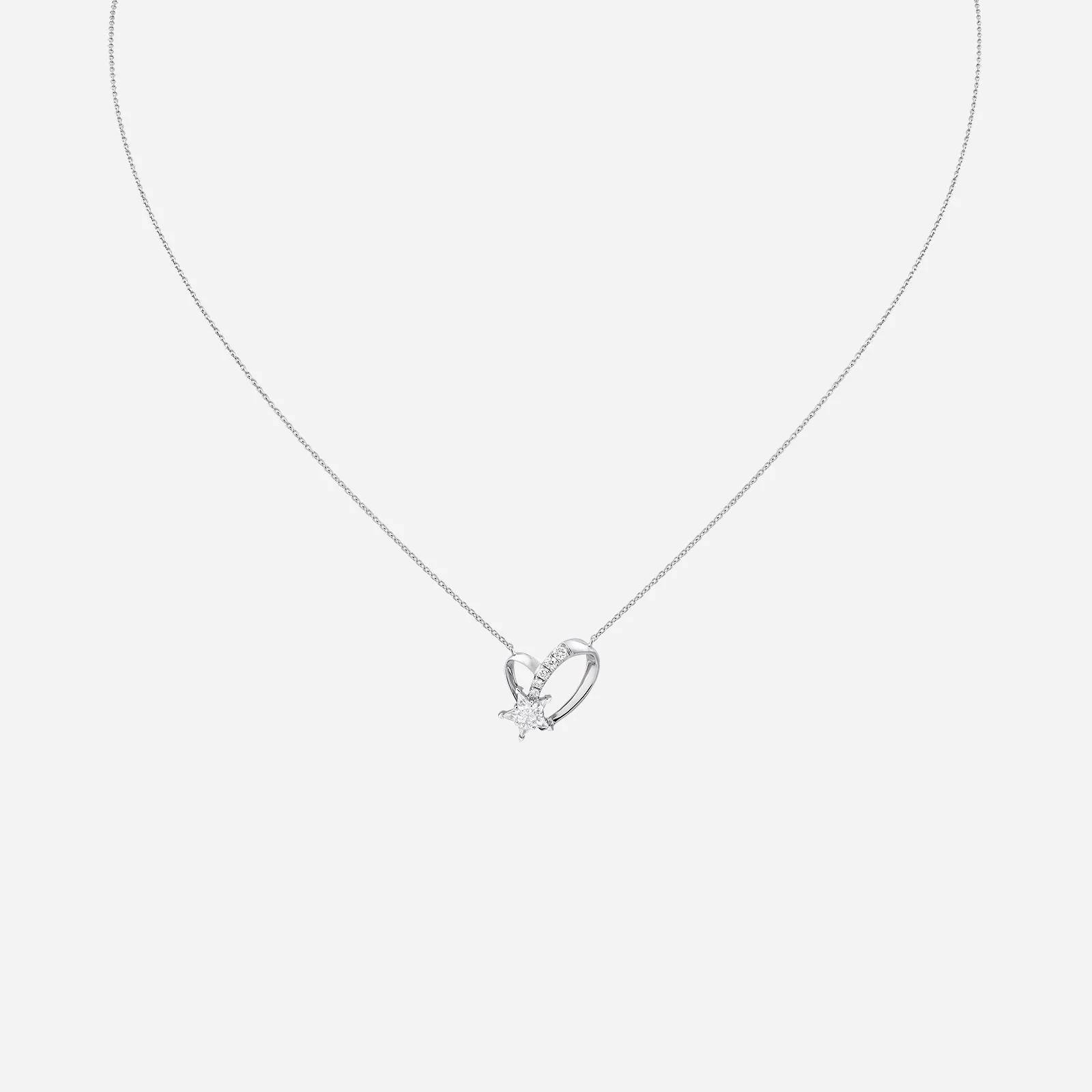 Heart of Stars Diamond Necklace in White Gold (FDIASTYLE0425A)