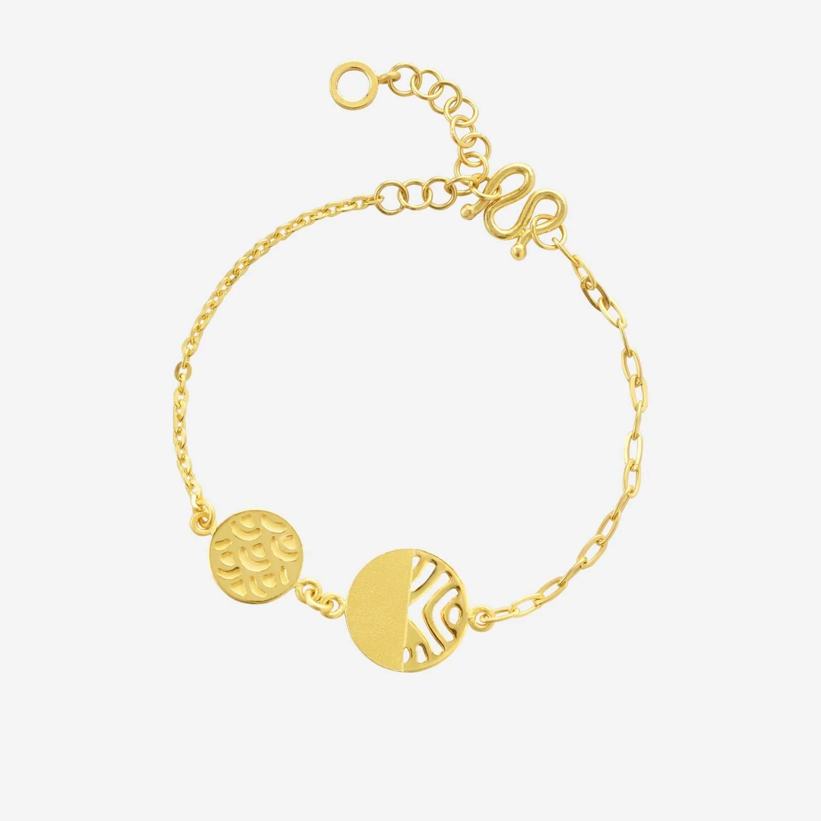 Union of Charm Bracelet in Yellow Gold (E999GROUP091V0456A)
